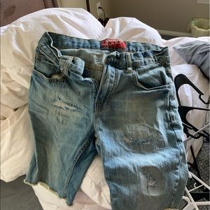 Men shorts barely worn